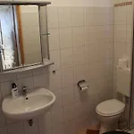 Apartment Idyllische Mit Pool In Mecklenburg *