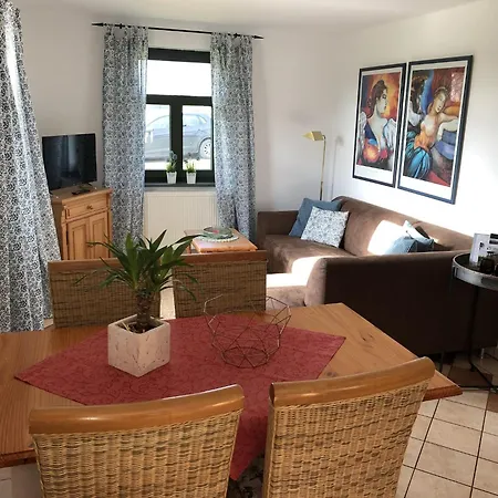 Idyllische Mit Pool In Mecklenburg Apartment Barlin